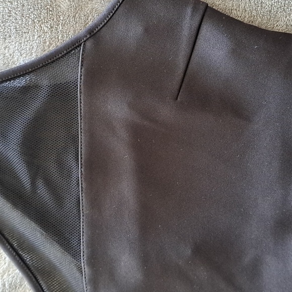 Guess One Shoulder Black/Black Peplum Top - Picture 2 of 7